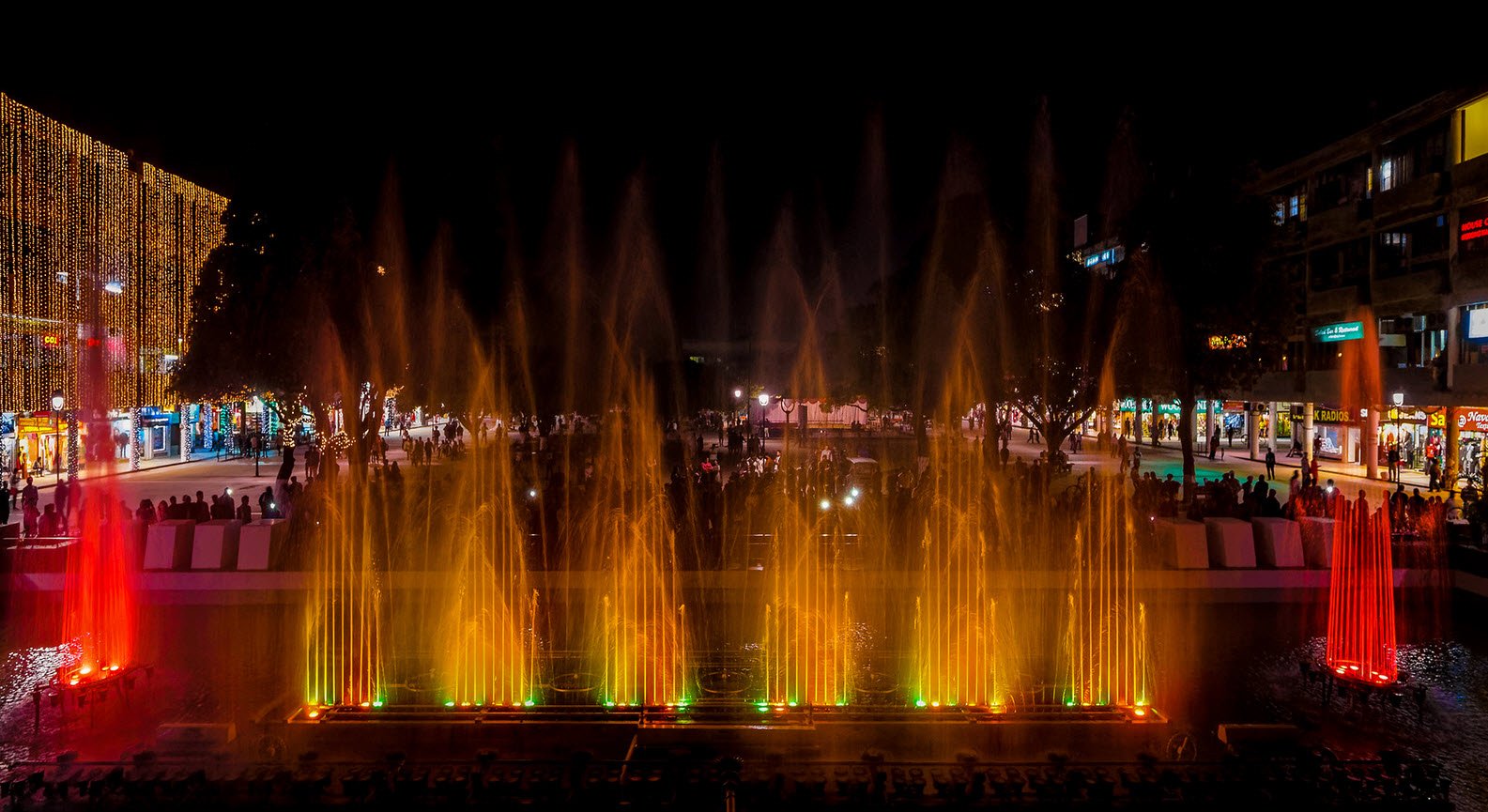 Musical Fountain, Chandigarh, Chandigarh - Vushii.com